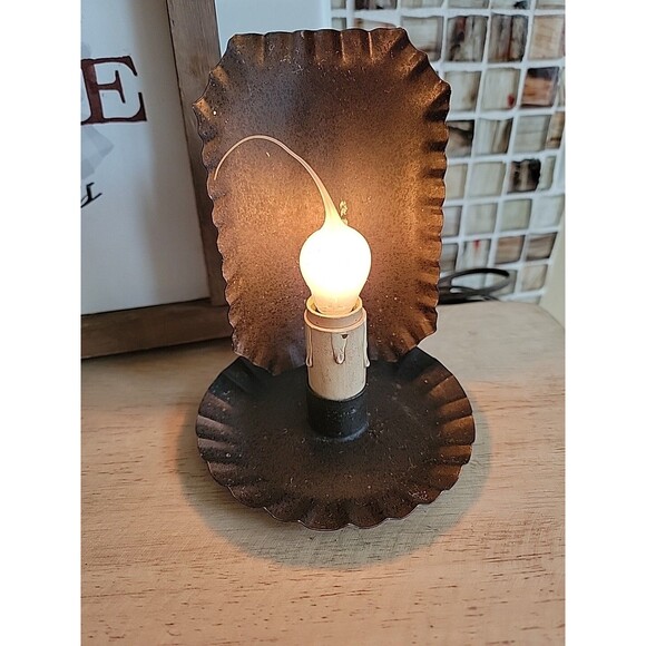 Primitive Colonial Cottage Gilbert Chamberstick Lamp (Bulb Not Included) - Picture 1 of 6